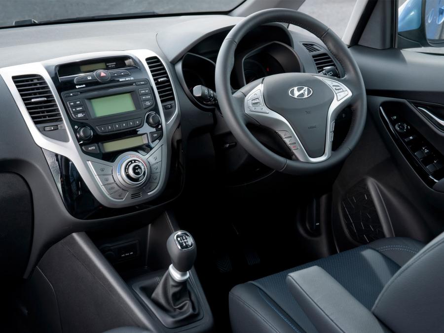  Hyundai ix20 2010 года  (UK) (фото 5 из 31)